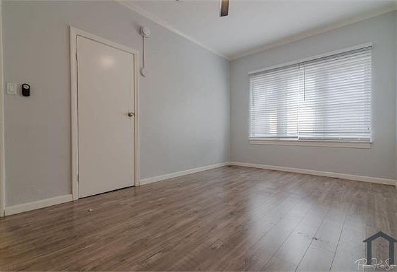 4th image of 130 N Westmoreland Ave APT 207