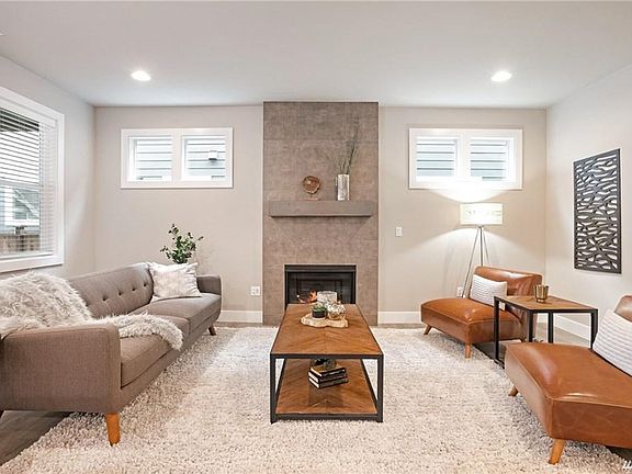 4th image of 12112 92nd E Avenue Ct