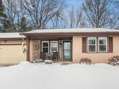 1927 E Farnsworth Dr, South Bend, IN, 46614