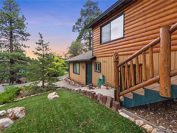 4th image of 705 Mira Ln