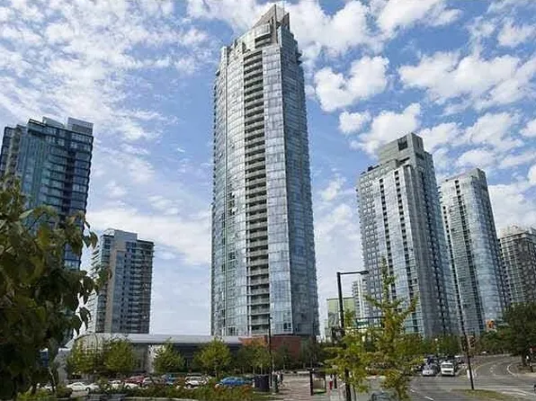 1408 Strathmore Mews #4006, Vancouver, BC V6Z 3A9