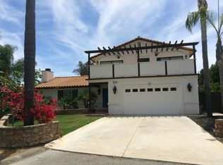 321 Beaumont Ct, Vista, CA 92084