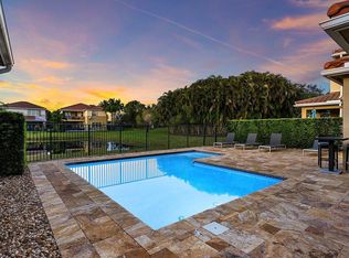8219 Calabria Lakes Dr, Boynton Beach, FL 33473