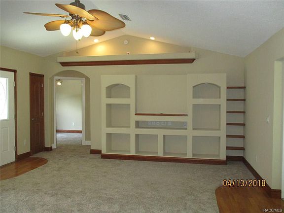 3rd image of 8921 N Lily Dr