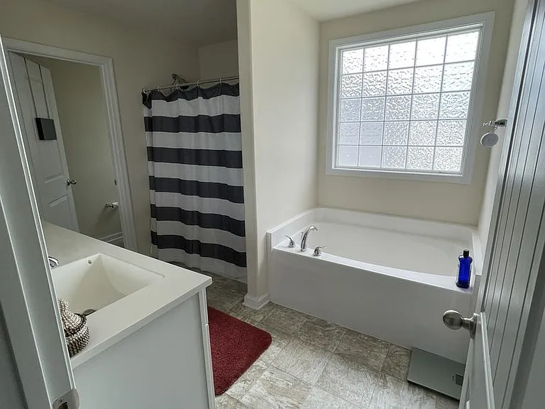 2913 Seven Kings Ct — Photo 21