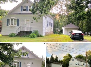 621 Fish Rd, Tiverton, RI 02878