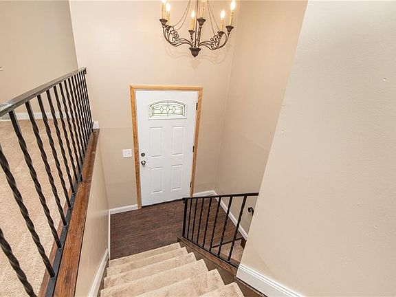 5th image of 1176 Orchard Ave