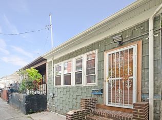 9 Banner 3 Ter, Brooklyn, NY 11235