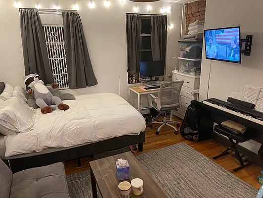 Rented by Jack B Shapiro | media 2