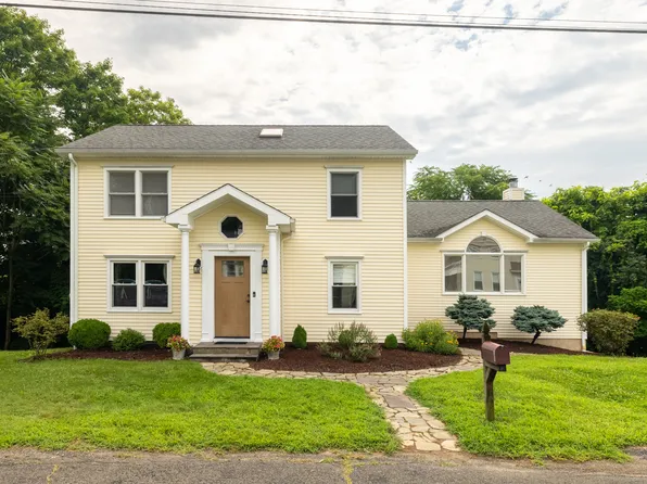 26 High Street, Seymour, CT 06483
