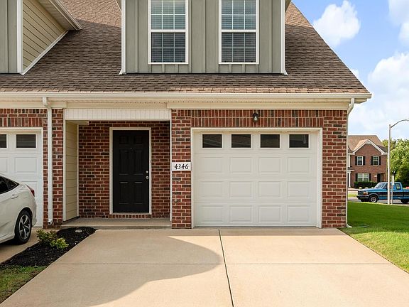 2nd image of 4346 Aurora Cir