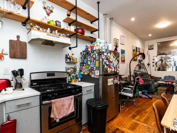 195 Irving Avenue image 1 of 12