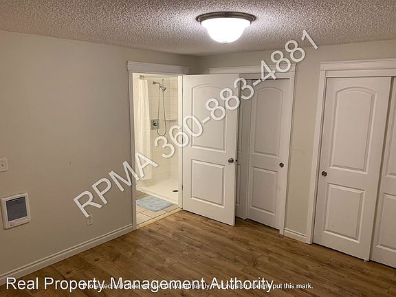 5th image of 5413 NE 34th St Unit 7