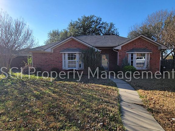 2nd image of 1904 Camellia St