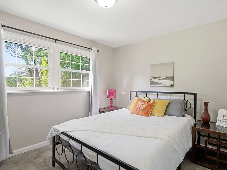 2416 Ridgecrest Dr — Photo 42