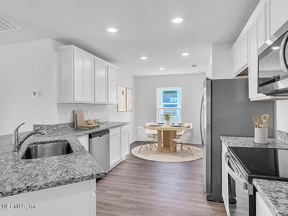 6th image of this home