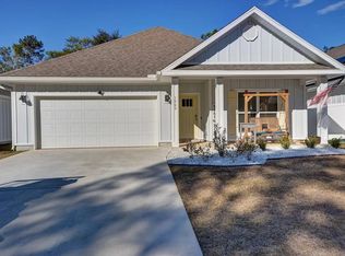 1909 Noleka Ct, Navarre, FL 32566