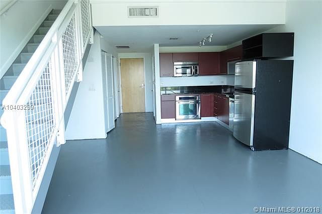 2nd image of 244 Biscayne Blvd APT 436