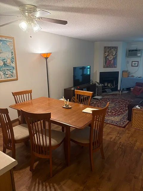 2 bed, 900 sqft, $1,450 — Photo 3