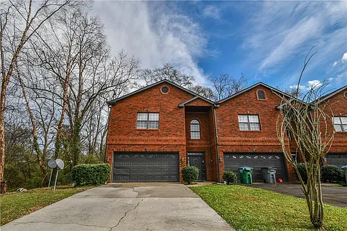 3338 Sims St Photo 1