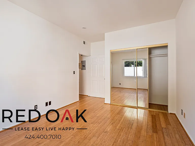 2463 Sawtelle Blvd #101 — Photo 15
