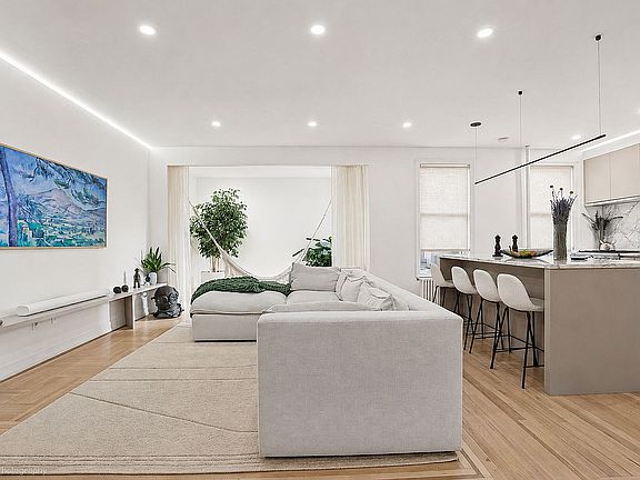 2nd image of 1075 Grand Concourse APT 3M