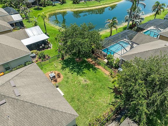 2nd image of 8110 Westfield Circle