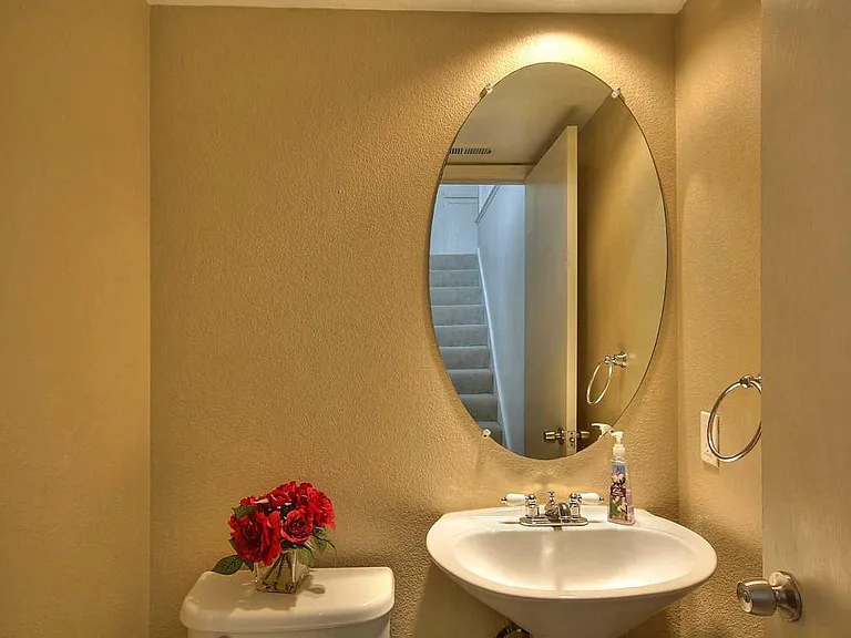 43120 Brighton Cmn — Photo 23