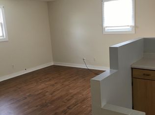 209 N 9th St #1, Garden City, KS 67846
