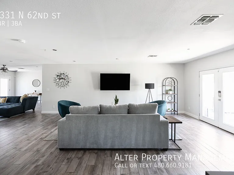 3331 N 62nd St — Photo 13