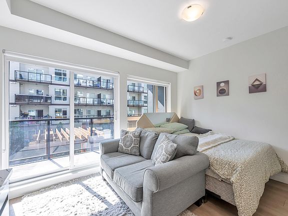 3rd image of 10777 138th St #212