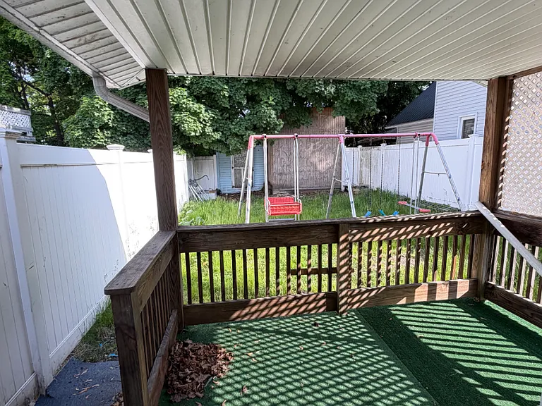 1756 Wayne Ave — Photo 5