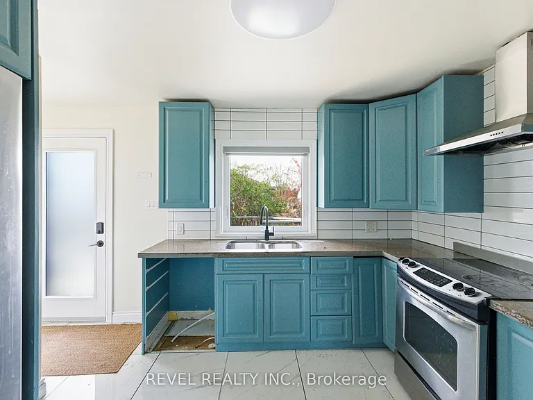 990 Harmony Rd N #MAIN — Photo 12