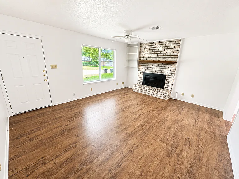 3308 Keller Rd — Photo 5