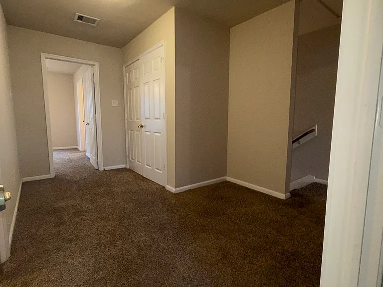 11902 Chetman Dr #B — Photo 14