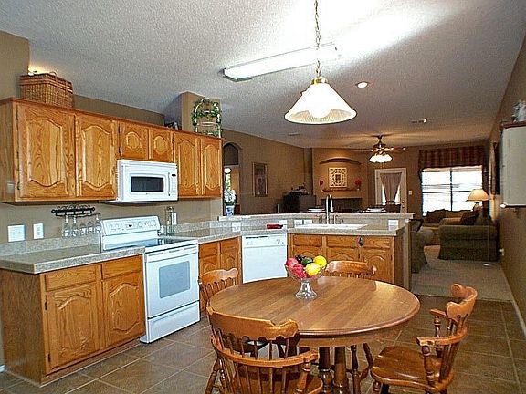 Kitchen-Granite Countertops