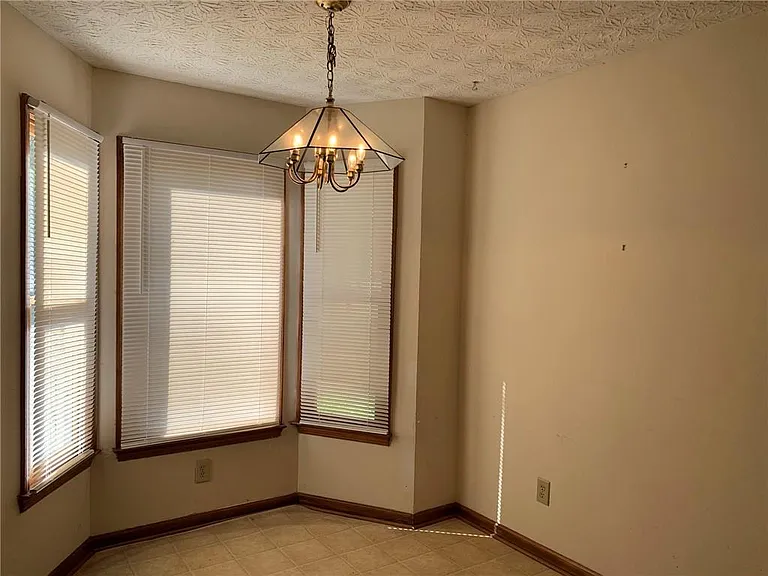 1103 Booth Ct SW — Photo 13