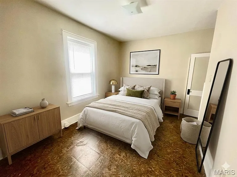 2406 Edison Ave — Photo 25