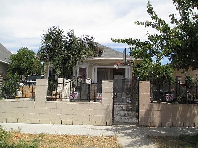 1st image of 1125 E 23rd St