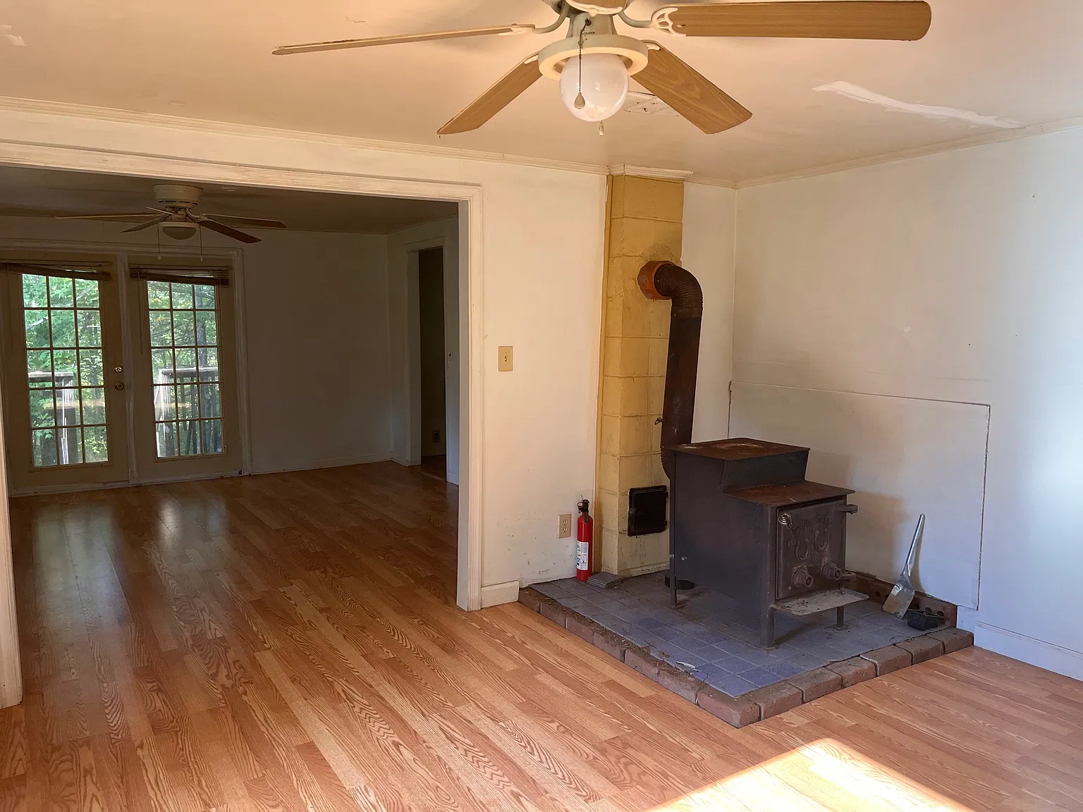 2 bed, 1252 sqft, $1,200 — Photo 2