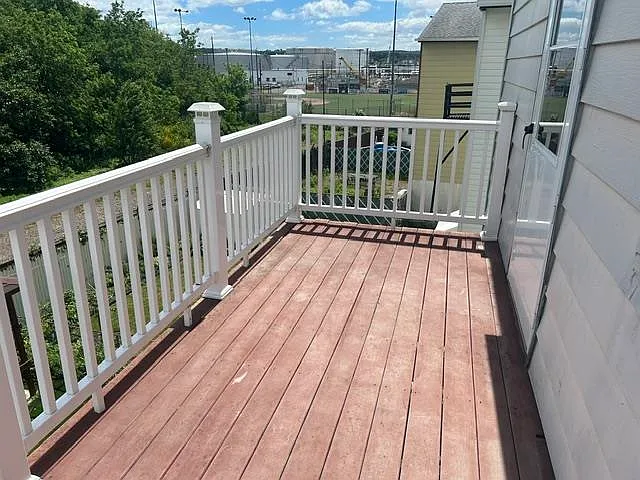 56 Isabella Ave #2 — Photo 12