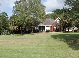 116 Larkspur Dr, Albany, GA 31721