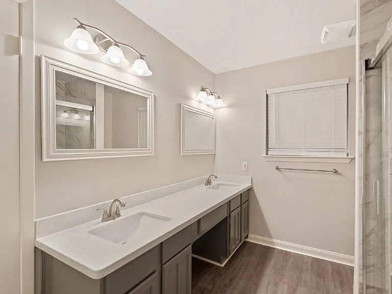 2411 Cypressvine Dr — Photo 14