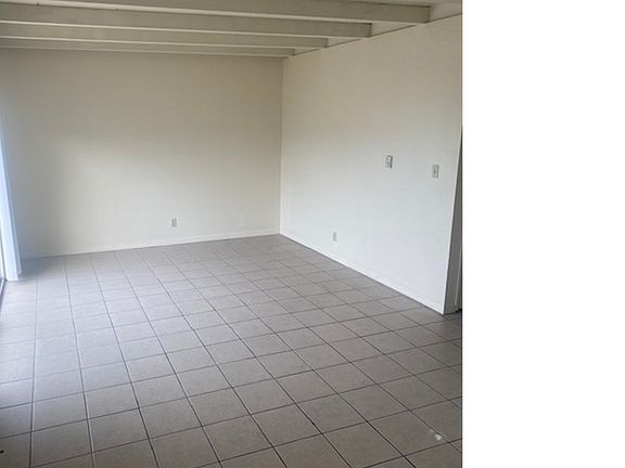 3rd image of 2011 Stanton Ave APT C