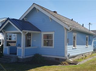 815 23rd St, Anacortes, WA 98221