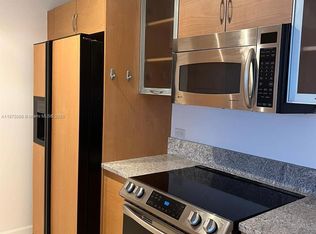 2775 NE 187th St APT 310, Aventura, FL 33180