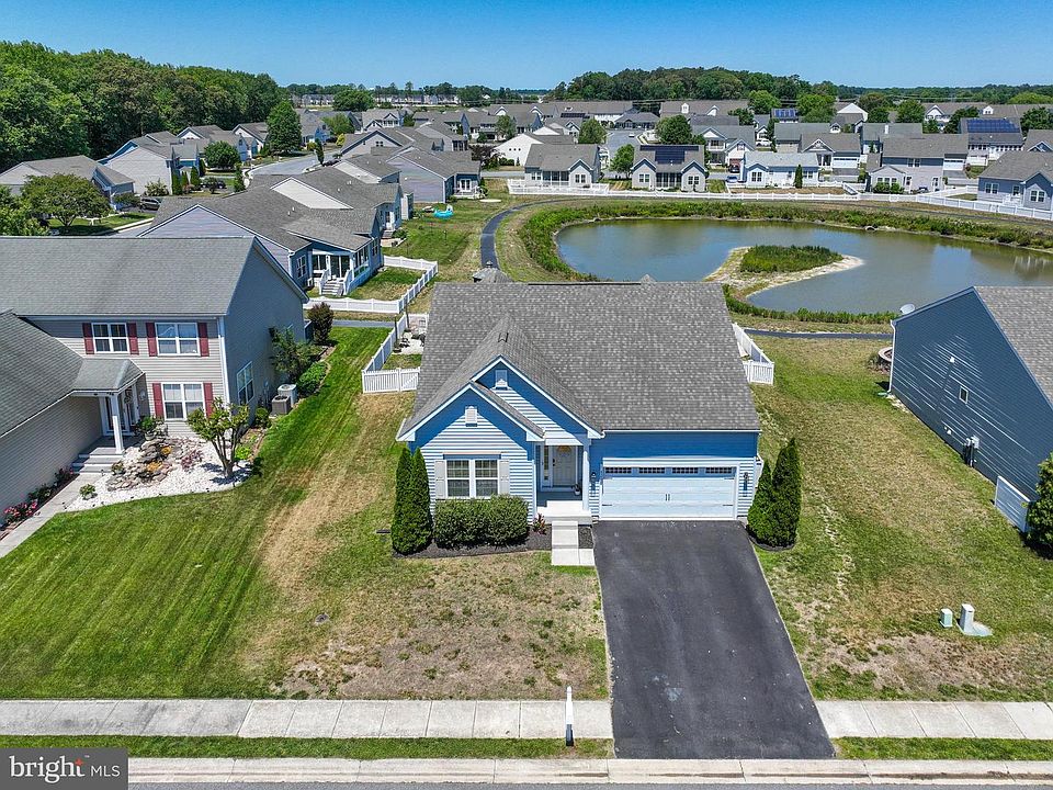 1st image of 422 Tunbridge Ct