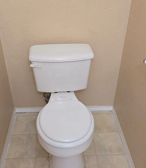 5703 Redstone Dr — Photo 6