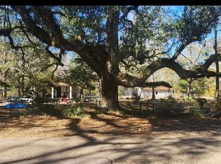 738 Foy St, Mandeville, LA 70448