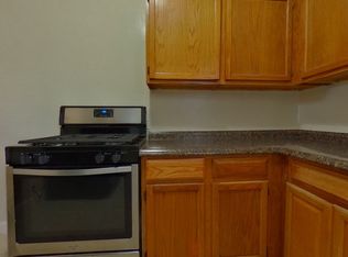 1004 W Franklin St, Baltimore, MD 21223